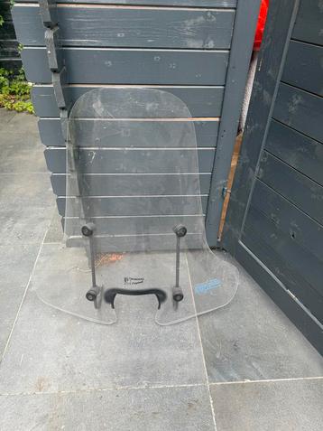 Piaggio zip windscherm hoog beschikbaar voor biedingen