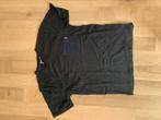 Carhartt WIP T-shirt maat M Donkerblauw met borstvakje, Ophalen of Verzenden, Zo goed als nieuw, Blauw