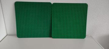 Duplo - twee groene grondplaten beschikbaar voor biedingen