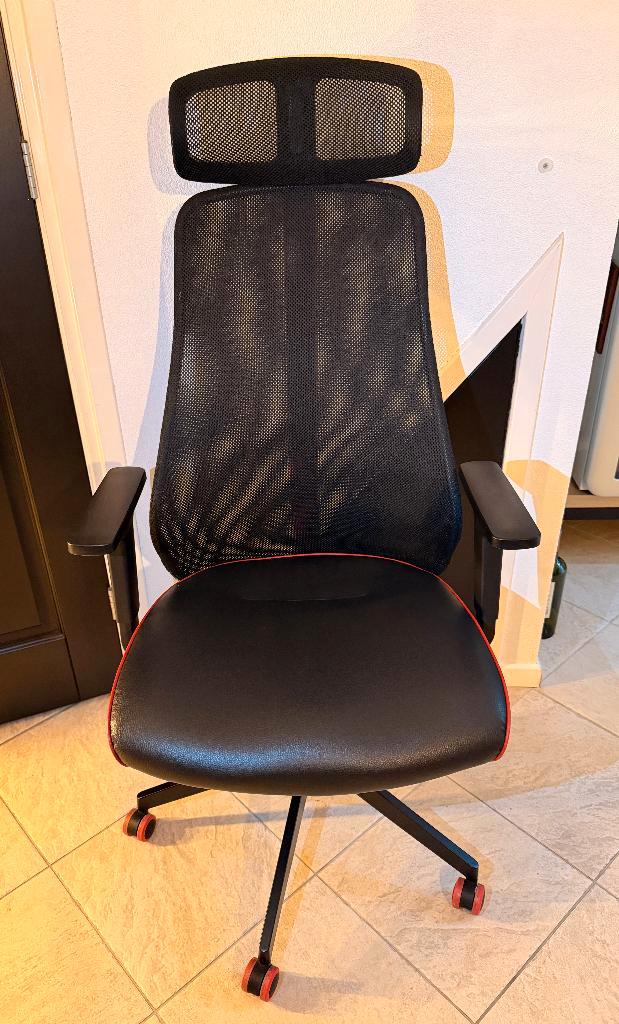 IKEA MATCHSPEL Gaming Chair – Black, Huis en Inrichting, Bureaustoelen, Gebruikt, Bureaustoel, Zwart, Ergonomisch, Gaming bureaustoel