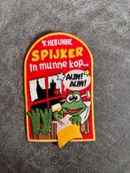 Carnaval Embleem - Spijker in munne kop, Ophalen of Verzenden, Zo goed als nieuw