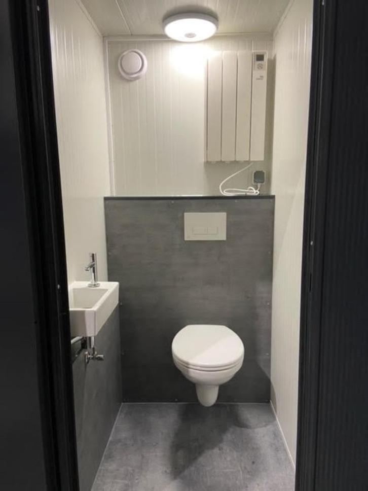 Toilet unit met hangtoilet en fontein | Plug en play, Doe-het-zelf en Verbouw, Sanitair, Nieuw, Toilet, Ophalen