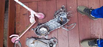  piaggo 2takt blok beschikbaar voor biedingen