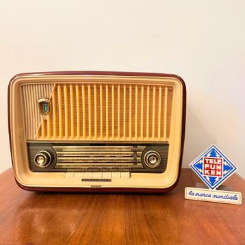 ZELDZAME BUIZENRADIO TELEFUNKEN D668WK TROP 1957 RADIO beschikbaar voor biedingen