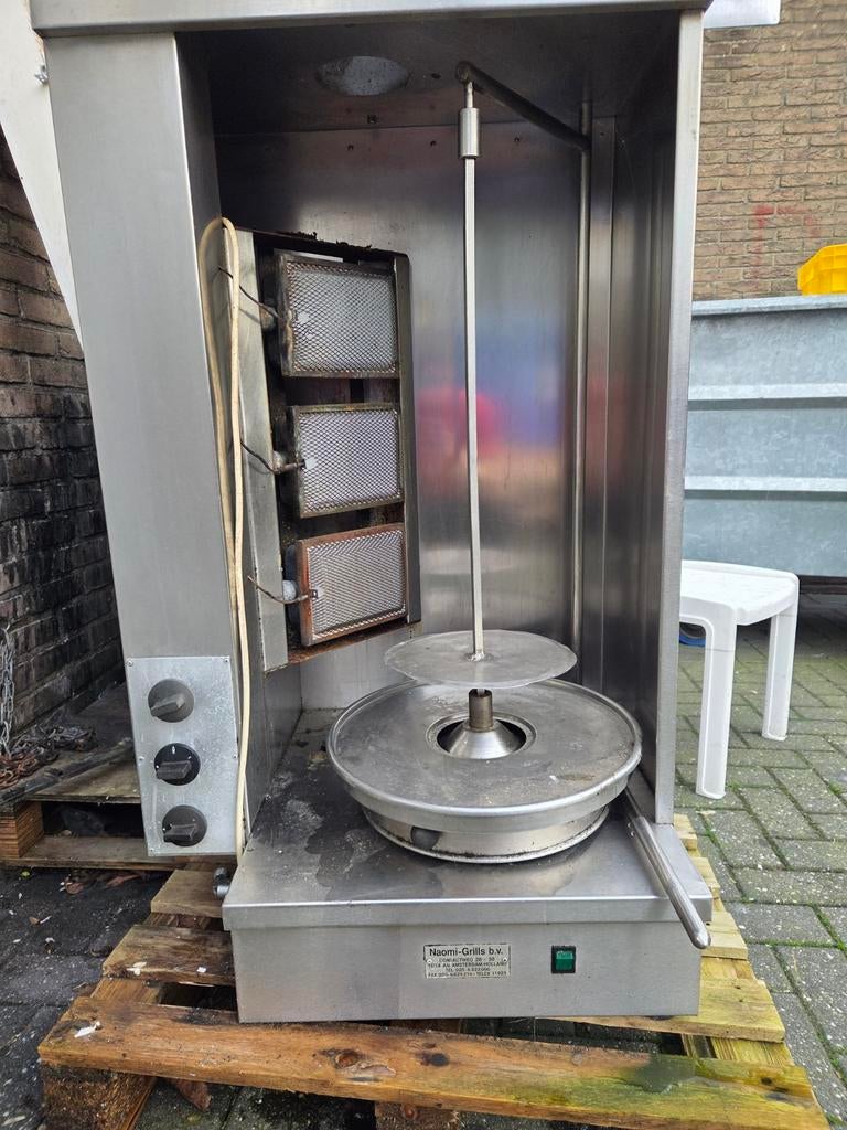 Goed werkende shoarma-grill, Ophalen