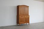 vintage buffetkast | wandkast | jaren 60 | Zweeds, Huis en Inrichting, Kasten | Buffetkasten, Ophalen of Verzenden, Gebruikt, Eikenhout