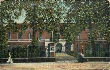 (381-044-021) s Gravenhage Infanterie Kazerne beschikbaar voor biedingen