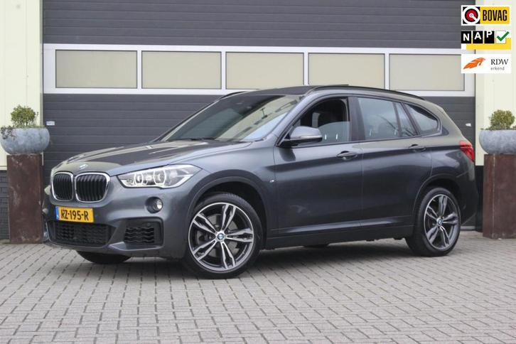 BMW X1 sDrive20i High Executive M Sport | Trekhaak |, Auto's, BMW, Bedrijf, Te koop, X1, ABS, Achteruitrijcamera, Airbags, Airconditioning