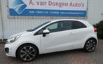 Kia RIO 1.2 CVVT SUPER PACK,Clima,Cruise,PDC,Keyless,Bluetoo, Auto's, Euro 5, Gebruikt, Wit, Origineel Nederlands