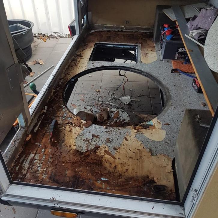 Vochtschade aan de camper?, Caravans en Kamperen, Camper-accessoires, Nieuw, Ophalen