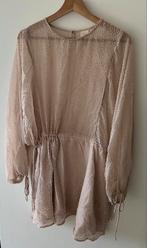 Licht oudroze korte jurk met vleermuismouw - H&M - Maat M, Maat 38/40 (M), H&M, Ophalen of Verzenden, Roze