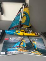 42074 Lego Technic Racing Yacht, Ophalen of Verzenden, Zo goed als nieuw