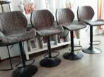 Zo goed als nieuw, Huis en Inrichting, Barkrukken, 1 kruk, Ophalen of Verzenden, Zo goed als nieuw, 60 tot 90 cm