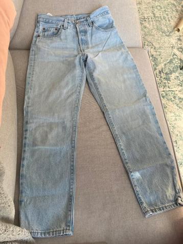 Levi’s 501 lichte wassing W24 L26 beschikbaar voor biedingen