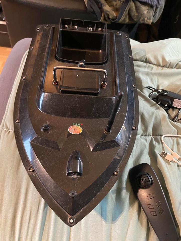 Simpele voer bootje, Watersport en Boten, Hengelsport | Karpervissen, Zo goed als nieuw, Overige typen, Ophalen