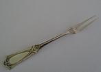 Jugendstil belegvorkje/vleesvork/zuur vork verzilverd antiek, Antiek en Kunst, Antiek | Bestek, Ophalen of Verzenden
