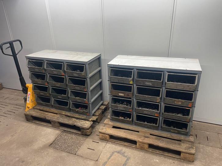 Magazijn kasten metaal, Doe-het-zelf en Verbouw, Metalen, Zo goed als nieuw, Overige metalen, Ophalen of Verzenden