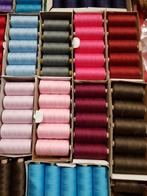 Grote partij merkgare  o.a DMC COATS ENZ, Hobby en Vrije tijd, Naaien en Fournituren, Ophalen of Verzenden, Nieuw, Garen of Naald(en)