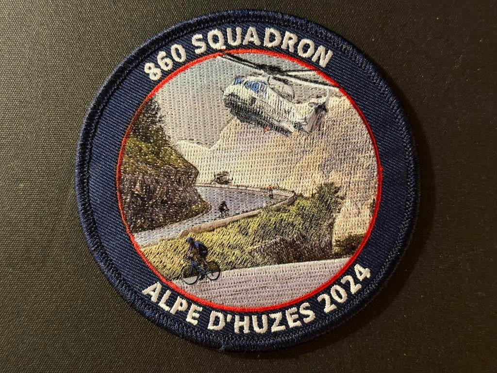 Patch RNLAF 860 SQN Alpe D’Huzes 2024, Ophalen of Verzenden, Luchtmacht, Nederland, Embleem of Badge