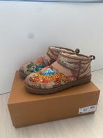 Ugg x Palace, Ophalen, Bruin, Boots, Gedragen