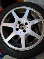 4 aluminium sportvelgen met band voor Toyota yaris .50 euro, Auto diversen, Wieldoppen, Ophalen