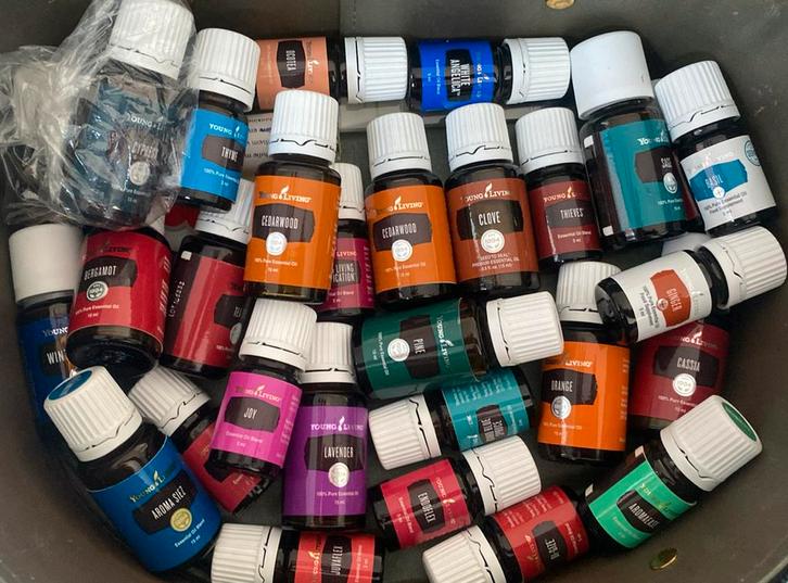 Allerlei EO Young Living Lavender Thieves Joy Cedarwood Endo, Sport en Fitness, Gezondheidsproducten en Wellness, Nieuw, Aroma