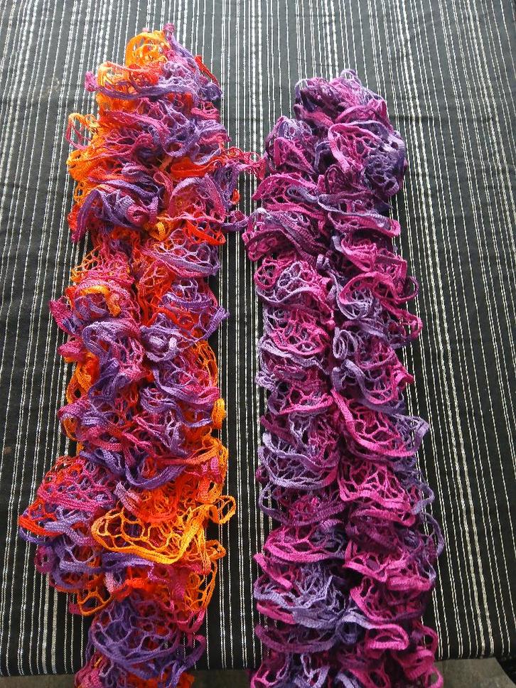 2 bonte sjaals, Kleding | Dames, Overige Dameskleding, Zo goed als nieuw, Ophalen of Verzenden