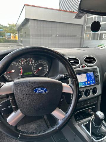 Ford Focus 1.6 74KW Wagon 2005 Zwart beschikbaar voor biedingen