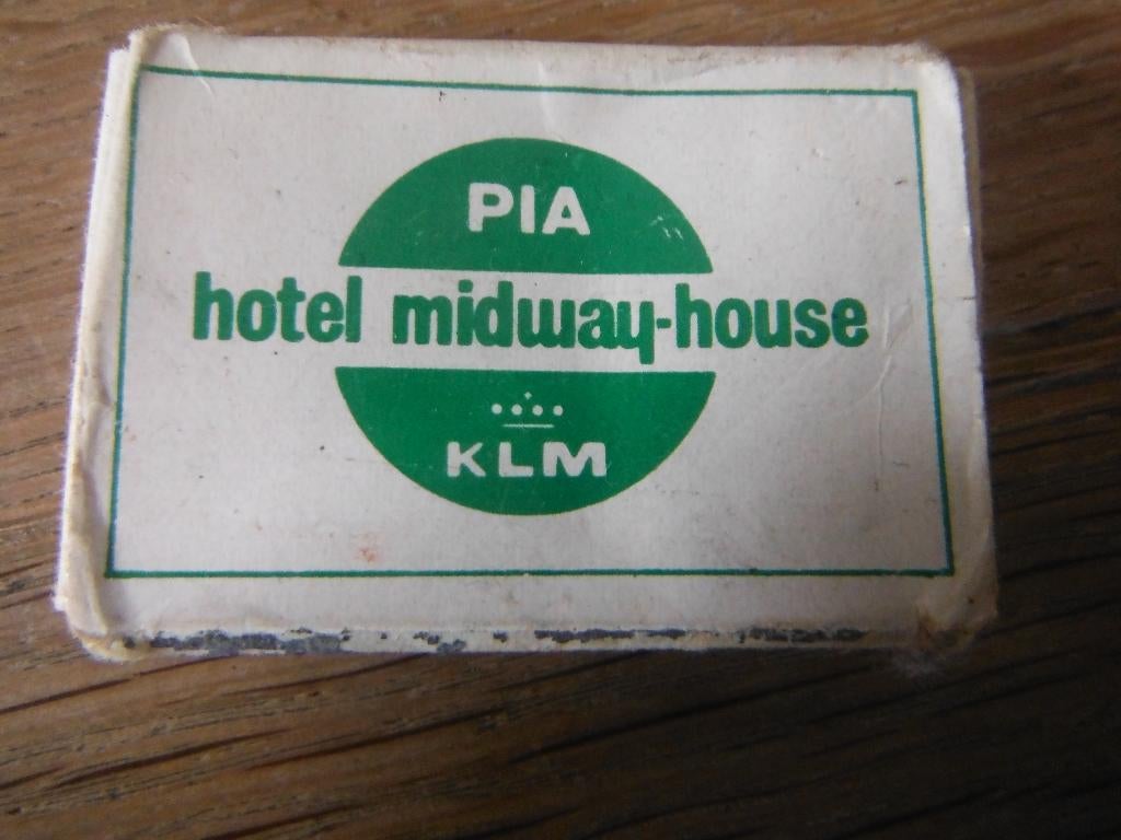 Hotel Midway House Airport Karachi KLM luciferdoosje, Verzamelen, Verzenden, Zo goed als nieuw, Luciferdoosjes of -merken