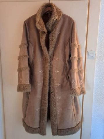 Lammy coat maat 42 beschikbaar voor biedingen