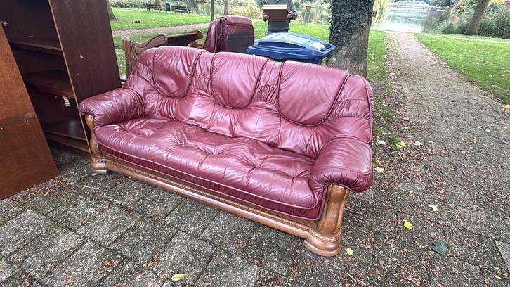eikenhouten bank met leder, Huis en Inrichting, Banken | Bankstellen, Gebruikt, Rechte bank, Driepersoons, 200 tot 250 cm, 75 tot 100 cm