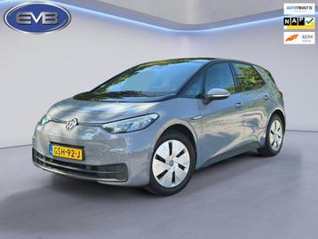 Volkswagen ID.3 Pure 45 kWh, 39000 km, stuur-stoelverwarming beschikbaar voor biedingen
