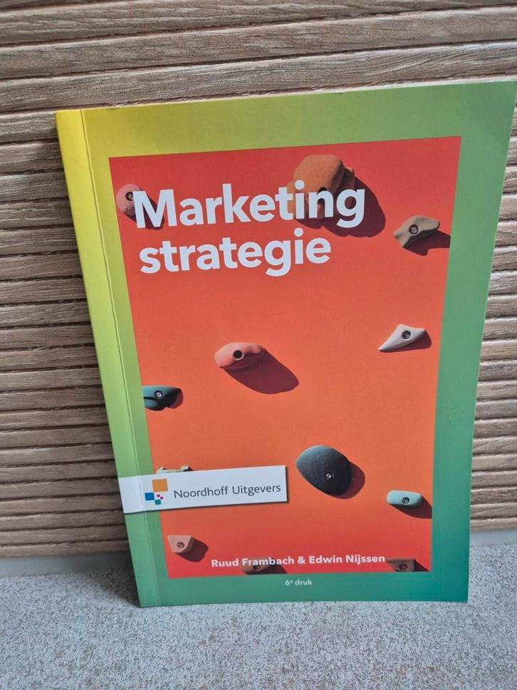 Ruud T. Frambach - Marketingstrategie, Boeken, Economie, Management en Marketing, Zo goed als nieuw, Management, Ophalen of Verzenden