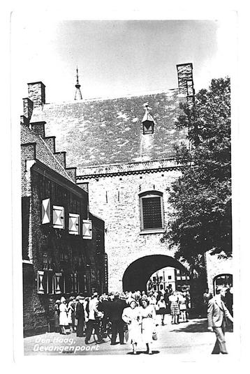 901712	Den Haag	gevangenpoort	1949	Gelopen met postzegel     beschikbaar voor biedingen