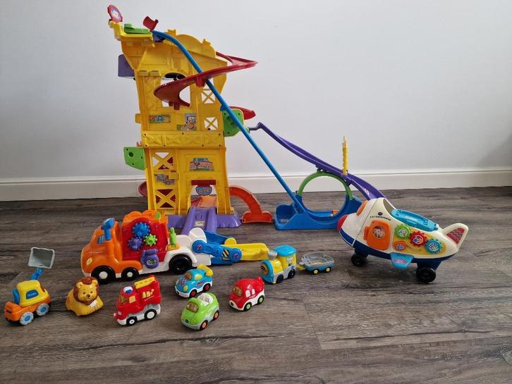 Grote set Vtech Toet Toet stuntbaan, Kinderen en Baby's, Speelgoed | Vtech, Gebruikt, 2 tot 4 jaar, Ophalen