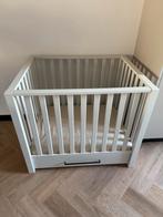 Baby Box in Taupe kleur incl matras + lade NIEUW, Kinderen en Baby's, Babywiegjes en Ledikanten, Ophalen of Verzenden, Zo goed als nieuw