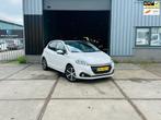 Peugeot 208 1.2 PureTech Allure (CarPlay+PANO+Onderhoud), Voorwielaandrijving, Gebruikt, Euro 6, 1199 cc