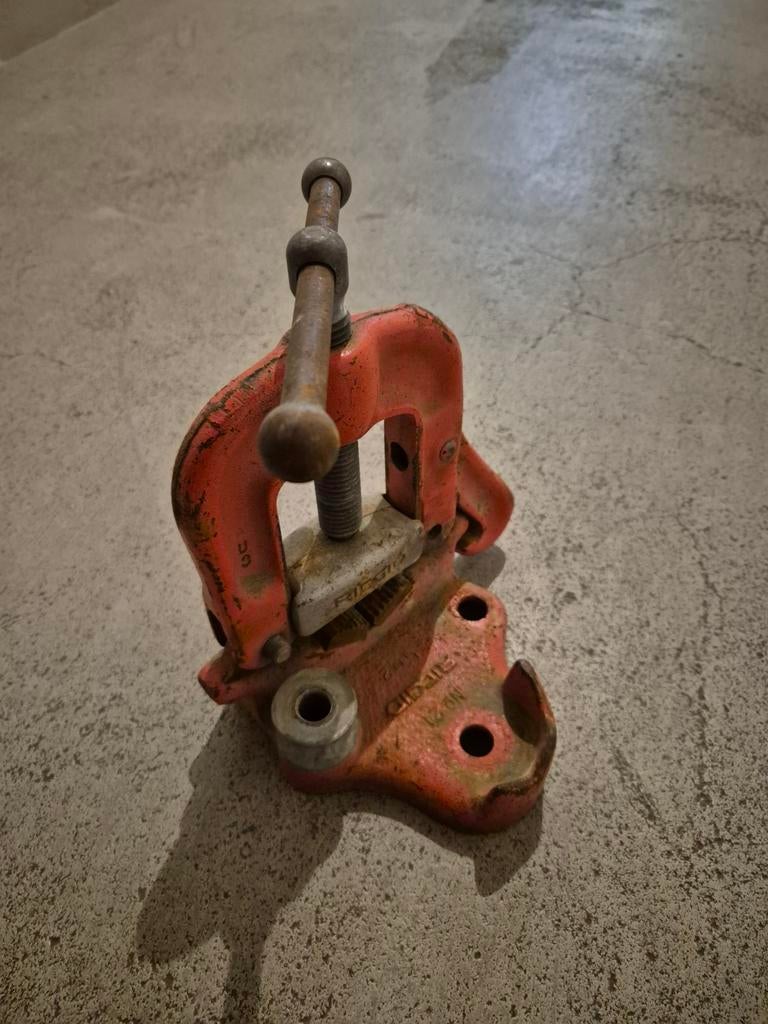 RIDGID buizenklem, Doe-het-zelf en Verbouw, Lieren en Takels, Gebruikt, Ophalen