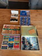 Partijtje oliepastel krijt, gebruikt en nieuw, Hobby en Vrije tijd, Tekenen, Ophalen, Zo goed als nieuw