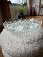 Schaal glas 26 cm helemaal bewerkt, Ophalen, Zo goed als nieuw, Rond, Glas