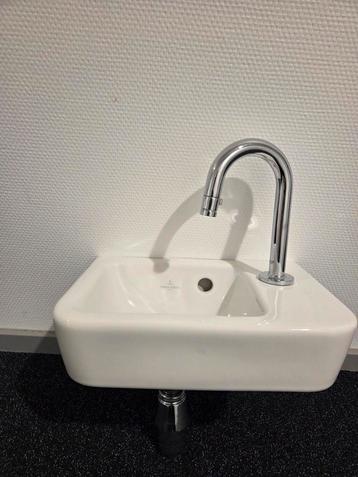 Villeroy & Boch O.novo Fontein & Grohe Kraan beschikbaar voor biedingen