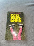 Boek Simon van der Geest geel gras, Verzenden, Gelezen