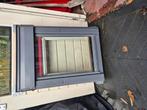 Dakraam inclusief rolluik, Ophalen of Verzenden, Zo goed als nieuw