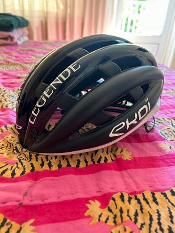 Ekoi Legende helm racefiets maat s/m beschikbaar voor biedingen