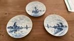 3 Delfts blauw bordjes, bootjes molentjes, Antiek en Kunst, Ophalen