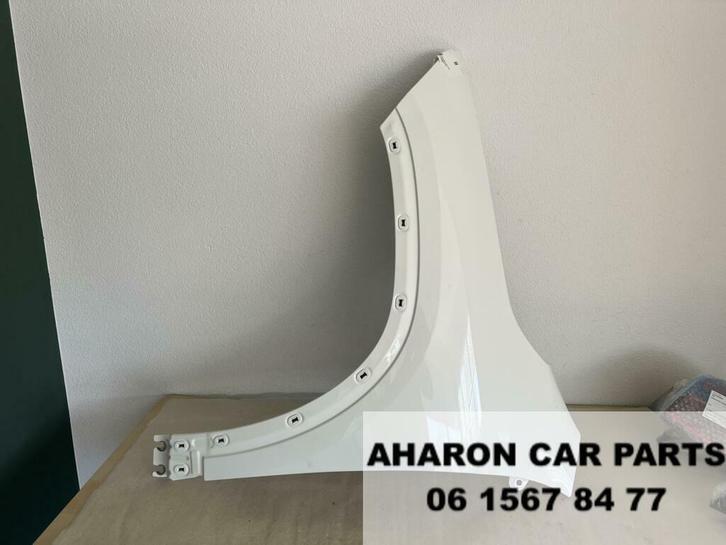 W243 W247 EQB Scherm Links Wit Zijscherm Spatbord Voorscherm, Auto-onderdelen, Carrosserie en Plaatwerk, Gebruikt, Ophalen of Verzenden