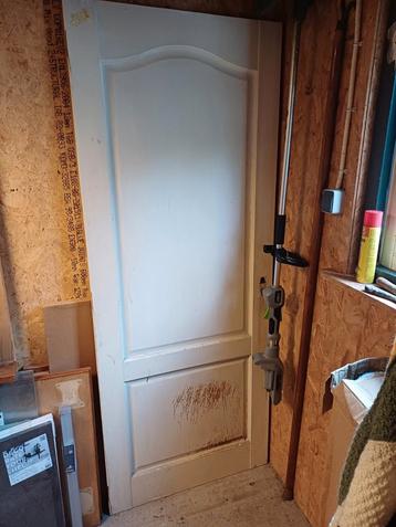 Meranti deur 210x83cm / 112  beschikbaar voor biedingen