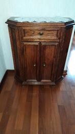 Eikenhouten kastje,  65 cm breed, 30 diep en76 hoog, Antiek en Kunst, Antiek | Meubels | Kasten, Ophalen