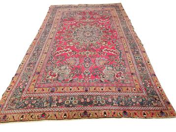 Handgeknoopt tapijt beschikbaar voor biedingen