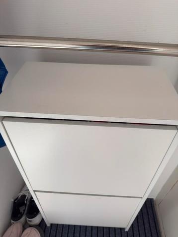Witte Schoenenkast - 2 Vakken beschikbaar voor biedingen